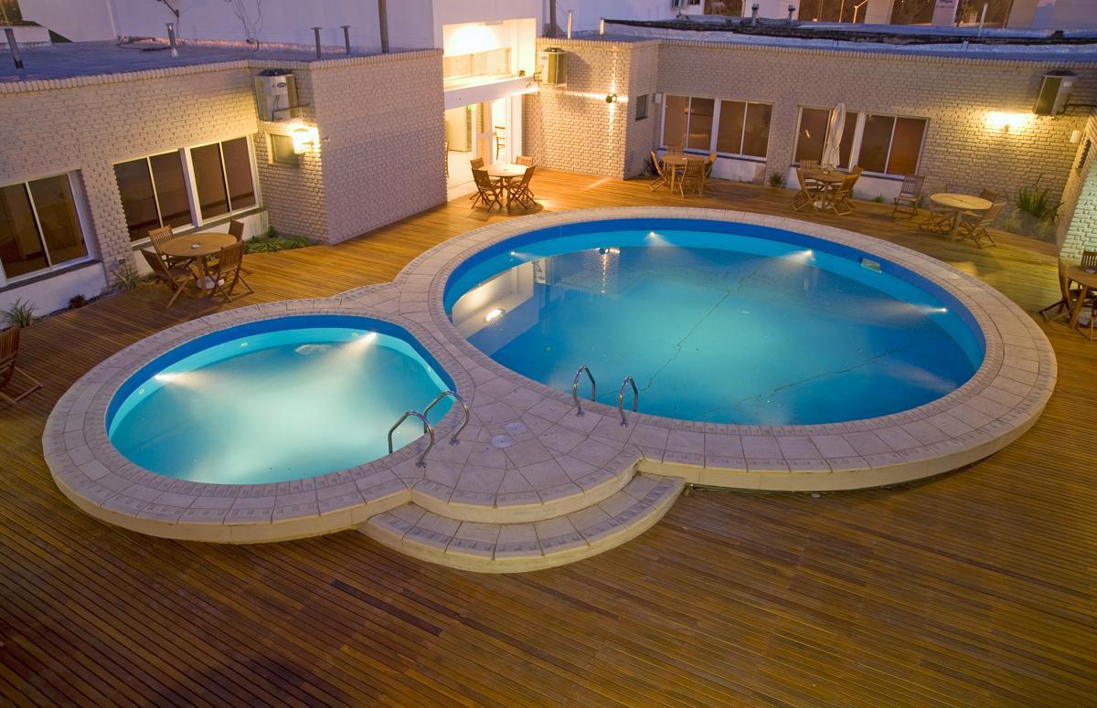 Global Hotel Centenario Exterior photo